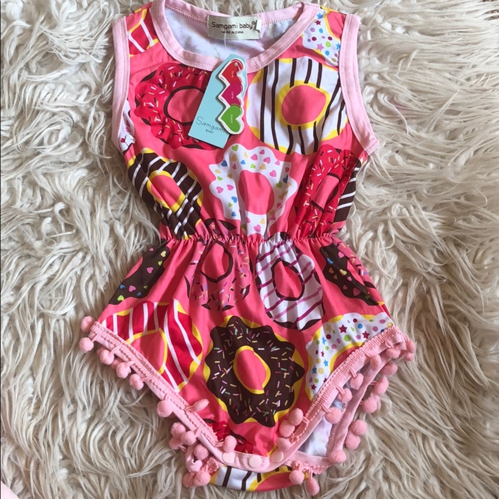 Baby girl Donut romper 🍩 NWT